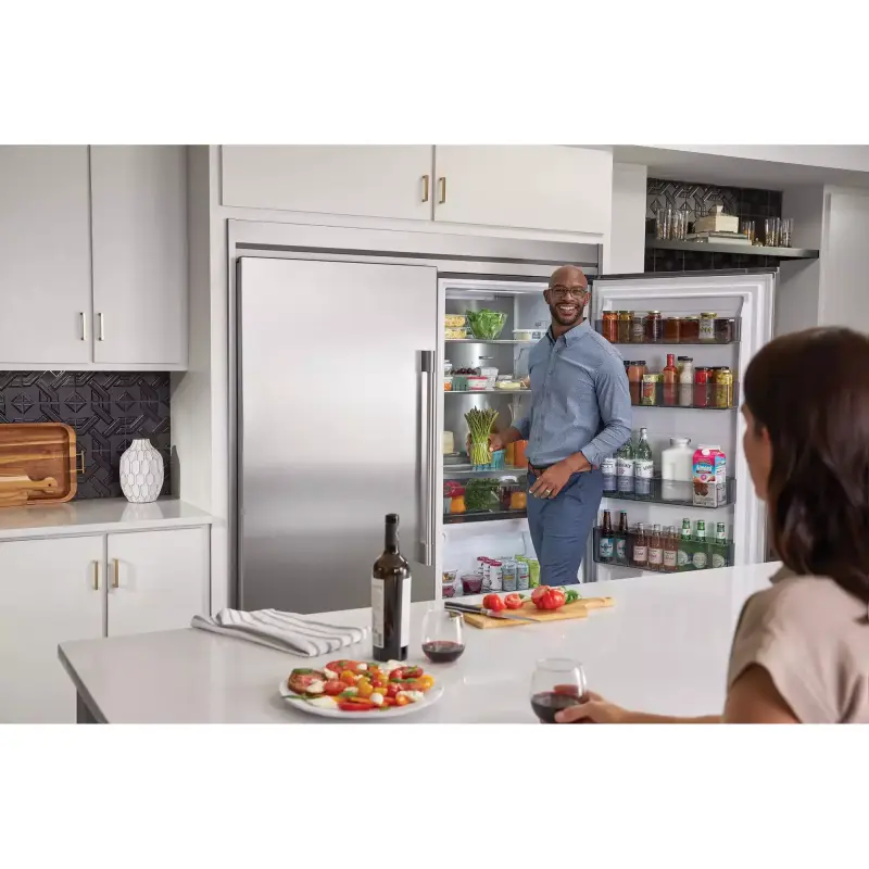 Frigidaire Combo gemelas de refrigerador y congelador con trim kit FPRU19/FPFU19